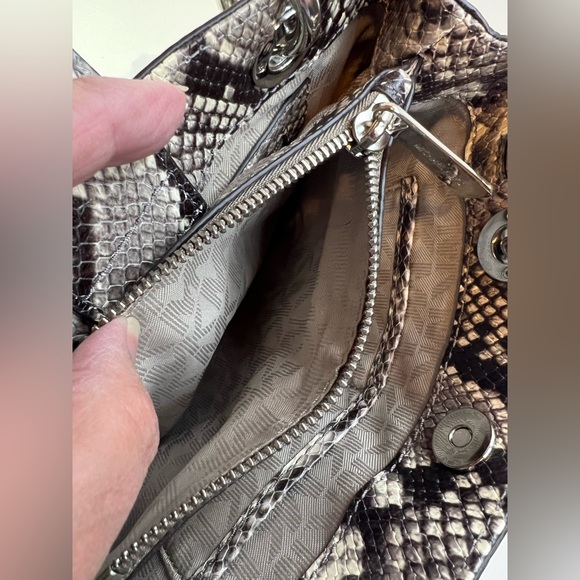 Michael Kors Steel Gray & Black Python Embossed Leather Small Cynthia Satchel - Picture 8 of 11